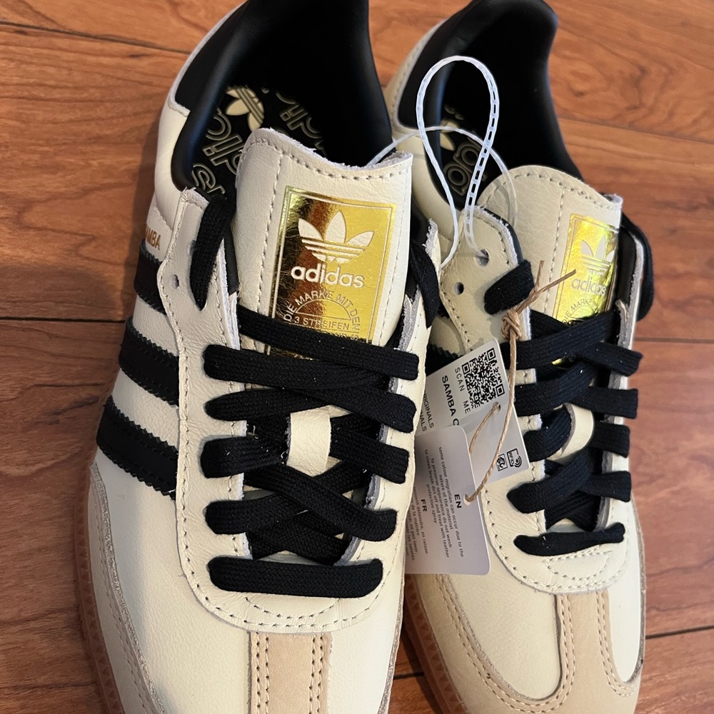 adidas women’s Samba OG Sneaker - White, Black, Gum - Picture 3 of 5
